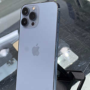 آيفون ١٣ برو