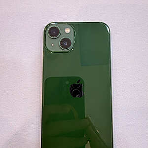 iPhone 13