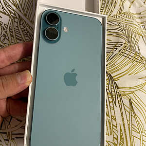 iPhone 16 Plus