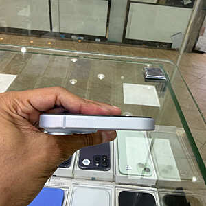 آيفون ١٥
