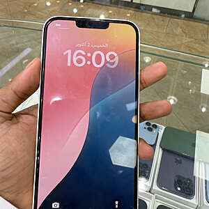 آيفون ١٤ بلس