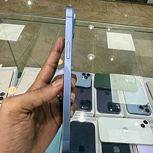 آيفون ١٤ بلس