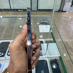 آيفون ١٤ برو