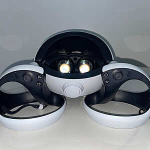 2 بلاي ستيشن في آر