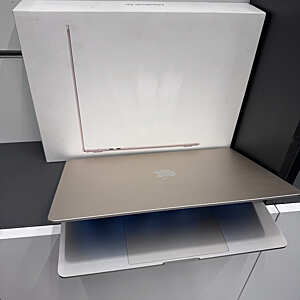 MacBook Air