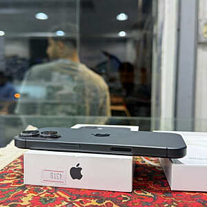 iPhone 17
