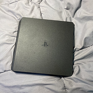 Playstation 4 Slim