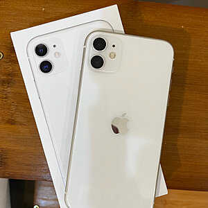 iPhone 11