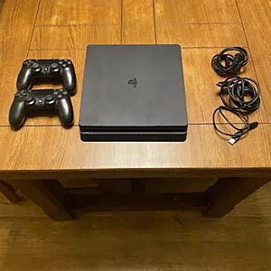 Playstation 4 Slim