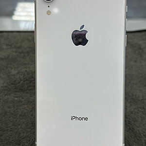 iPhone XR