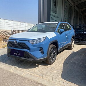 RAV 4