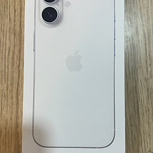 iPhone 16