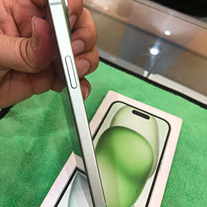 آيفون ١٥