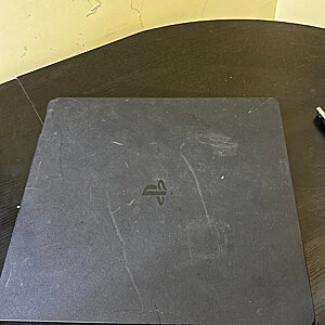 Playstation 4 Slim