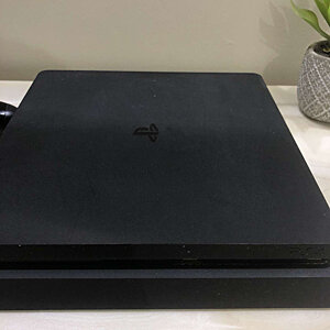 Playstation 4 Slim