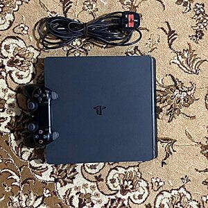 Playstation 4 Slim