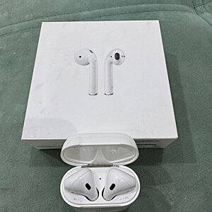 AirPods 1st Generation