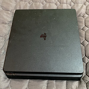 Playstation 4 Slim