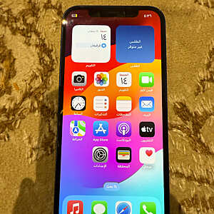 آيفون ١٢