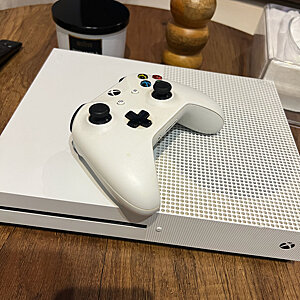 Xbox One S