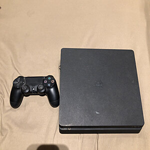 Playstation 4 Slim