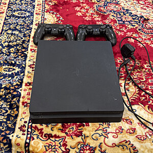 Playstation 4 Slim