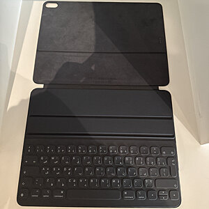 Apple Folio Keyboard