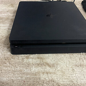 Playstation 4 Slim